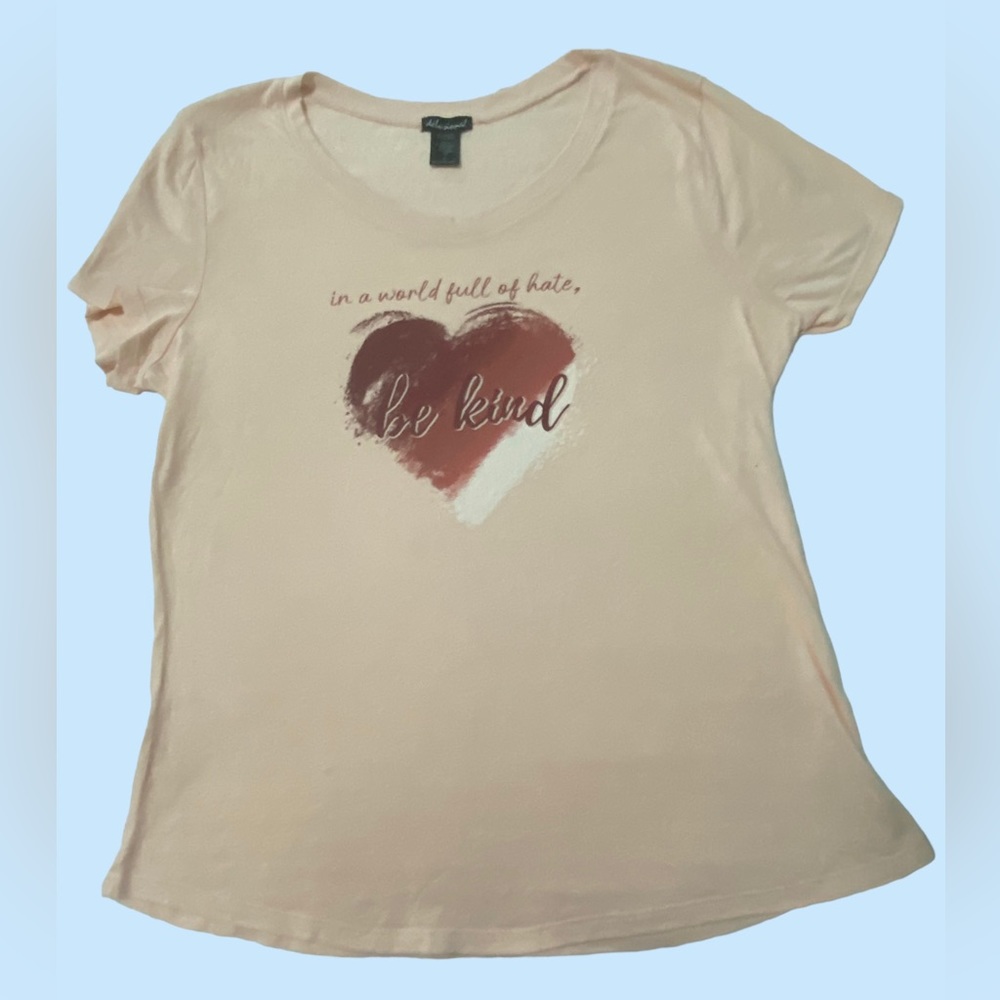 Delusional tee shirt